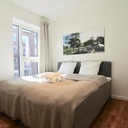 Beautiful 2-bed W Balcony In Orestaden 아파트